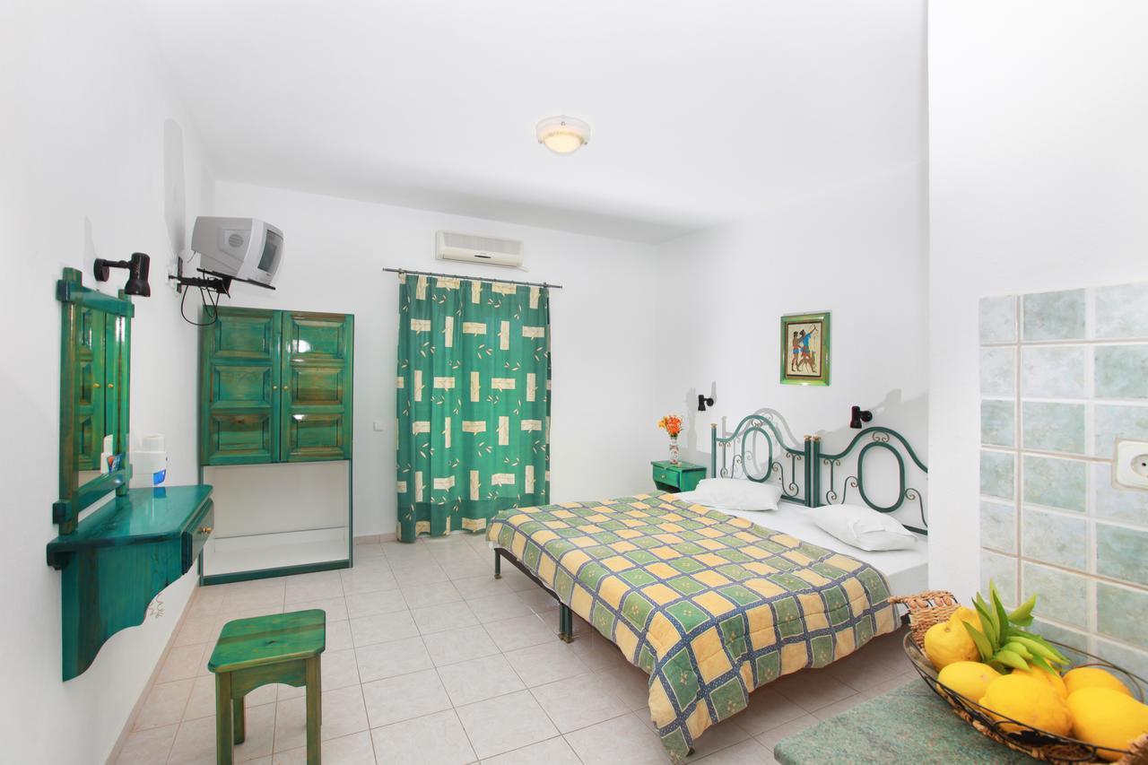 Pavlos Maria Studios Skiathos Town Exterior foto